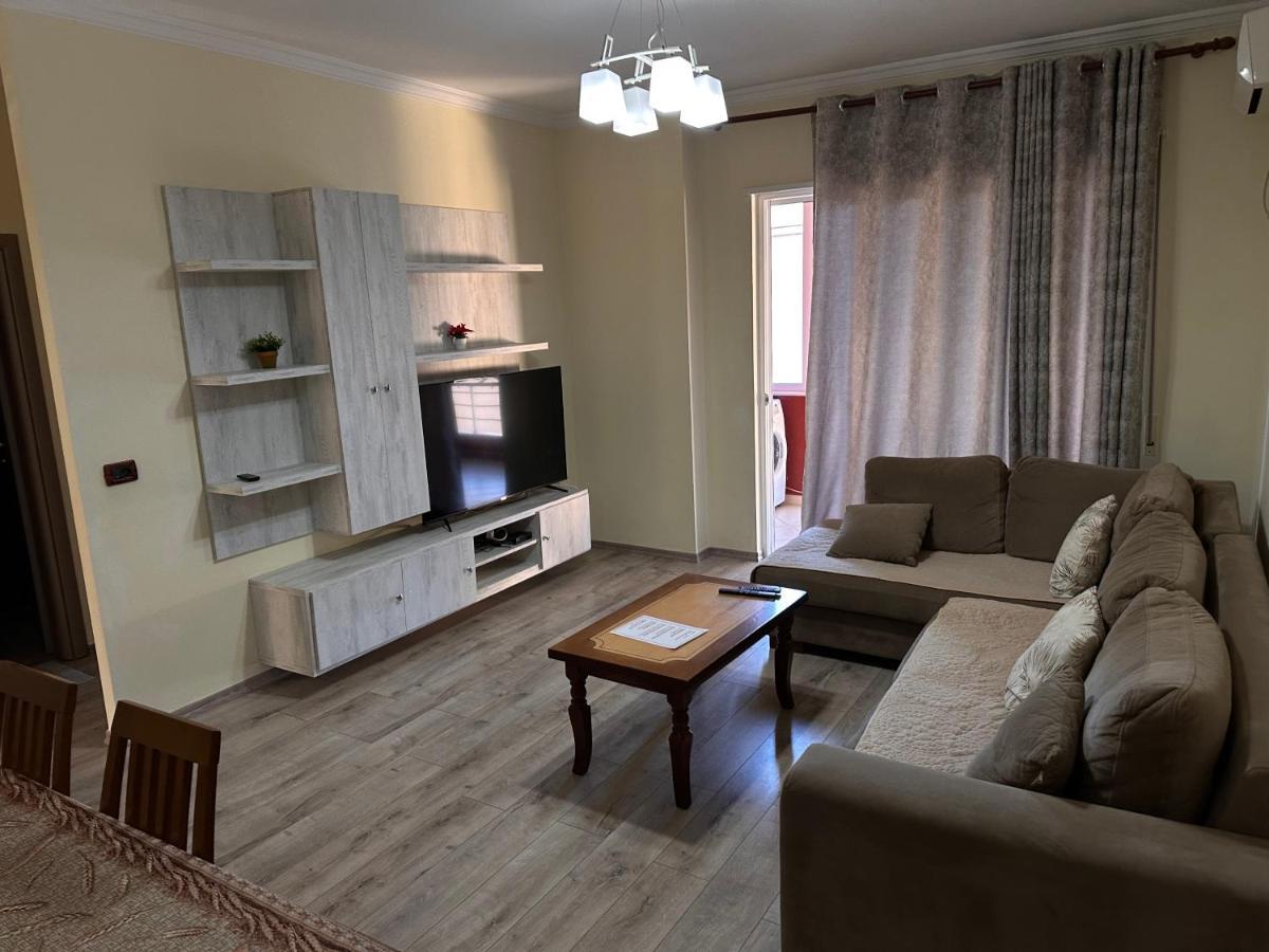 Family Apartments Саранда Экстерьер фото