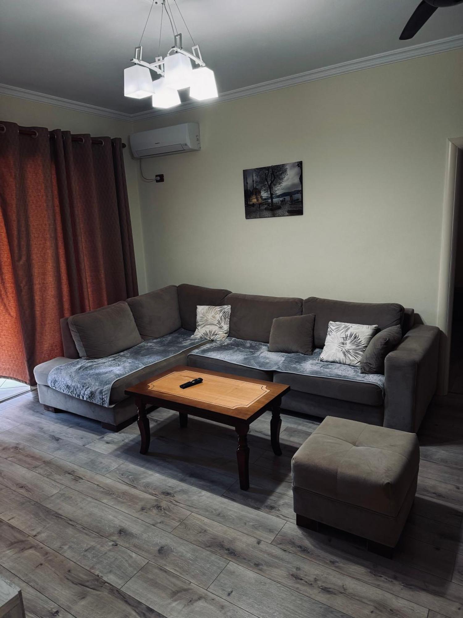 Family Apartments Саранда Экстерьер фото